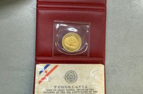 100 Dinara 1968 Gold im Original Etui - Preis &euro; 790,- (i. K.)